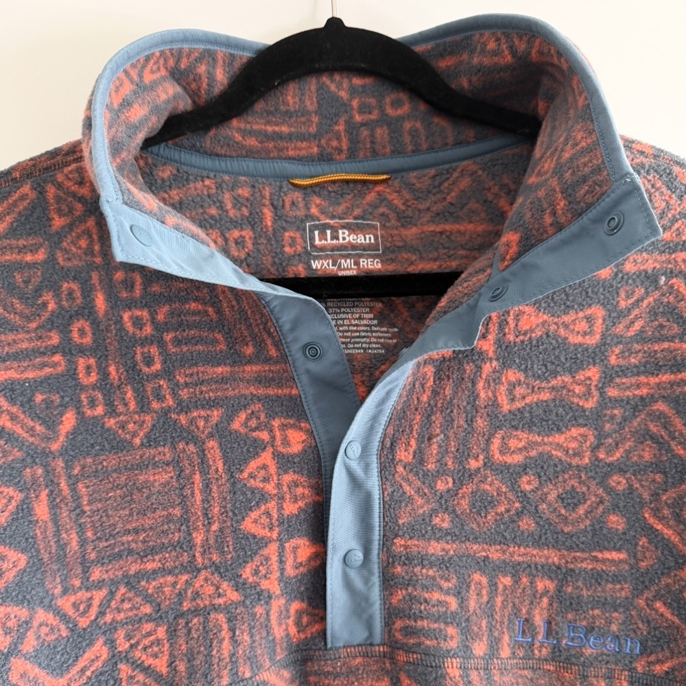 L.L. Bean Patterned Fleece - Picture 4 of 11